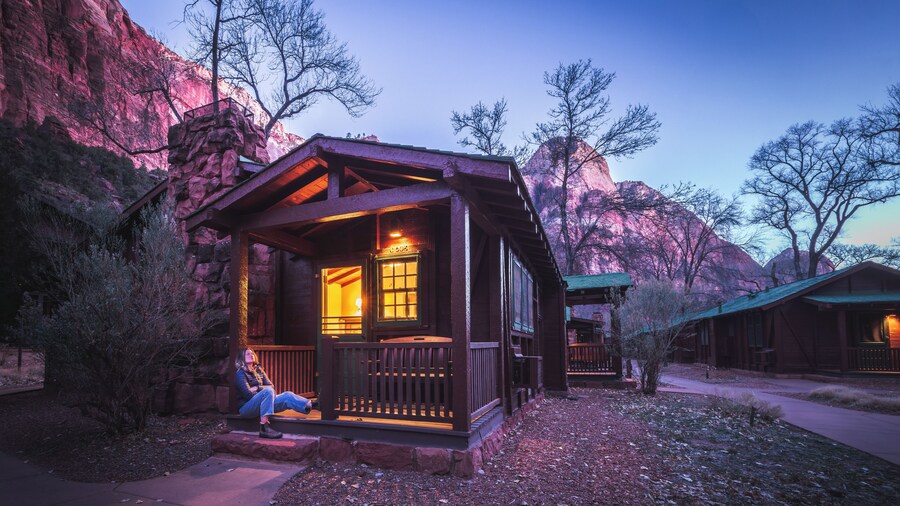 Zion Lodge
