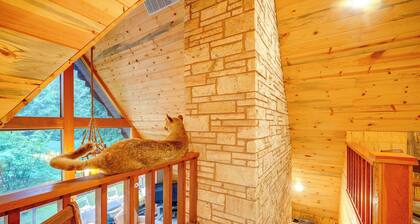 Explore Mt St Helens: A-Frame Chalet w/ Deck!