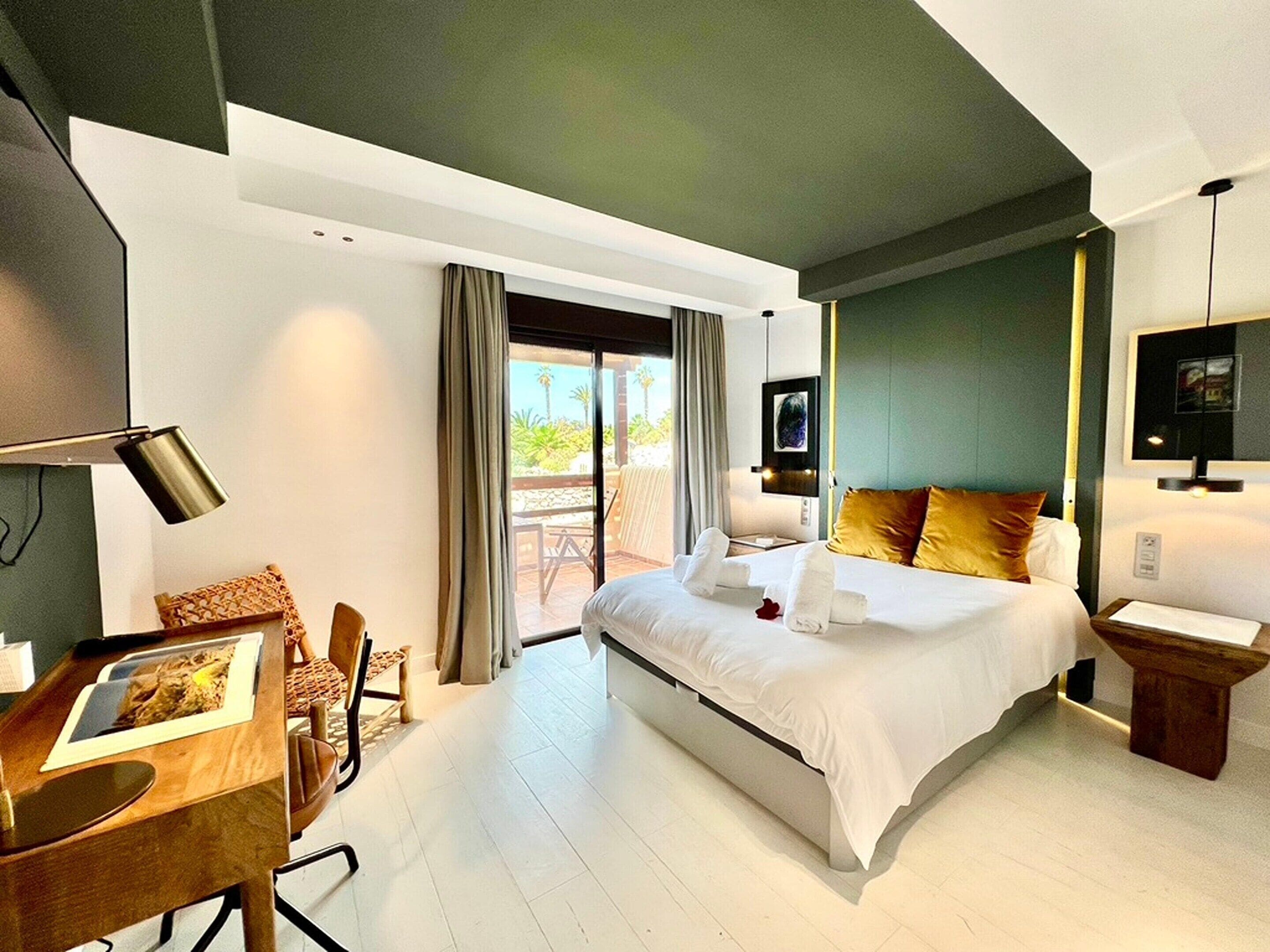 Nhà | 3 phòng ngủ, trang bị nội thất với thiết kế riêng biệt 