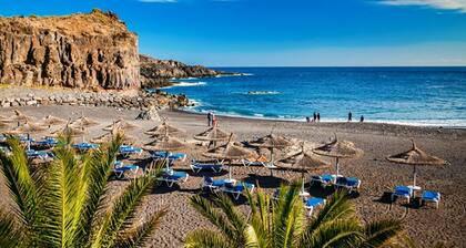 Chalet Amarilla Golf With Pool & Jacuzzi