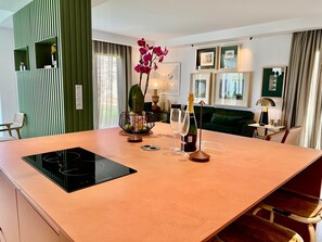 House | Private kitchen