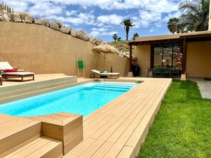 House | Pool | Indoor pool, outdoor pool - Chalet Amarilla Golf With Pool & Jacuzzi (San Miguel de Abona)