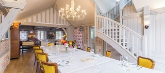 Spacious cottage with spa and swimming pool near Honfleur, Normandy