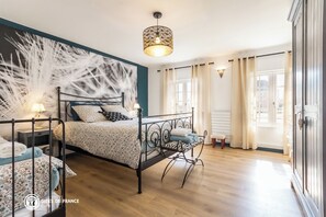5 Schlafzimmer, Bügeleisen/Bügelbrett, Reisekinderbett, kostenloses WLAN