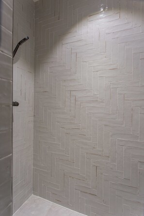 Apartment | Bathroom