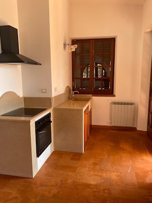 Microwave, oven