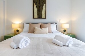 مكواة/لوح كي وواي فاي مجانًا وملاءات أسرّة