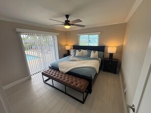 3 bedrooms, iron/ironing board, internet, bed sheets