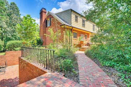 2 Mi to Main St Thomasville: Family Home w/ Games