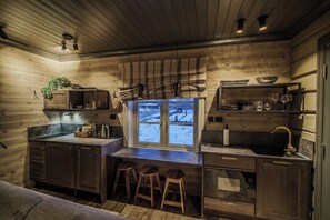 Deluxe-Apartment, Stadtblick | Eigene Küche