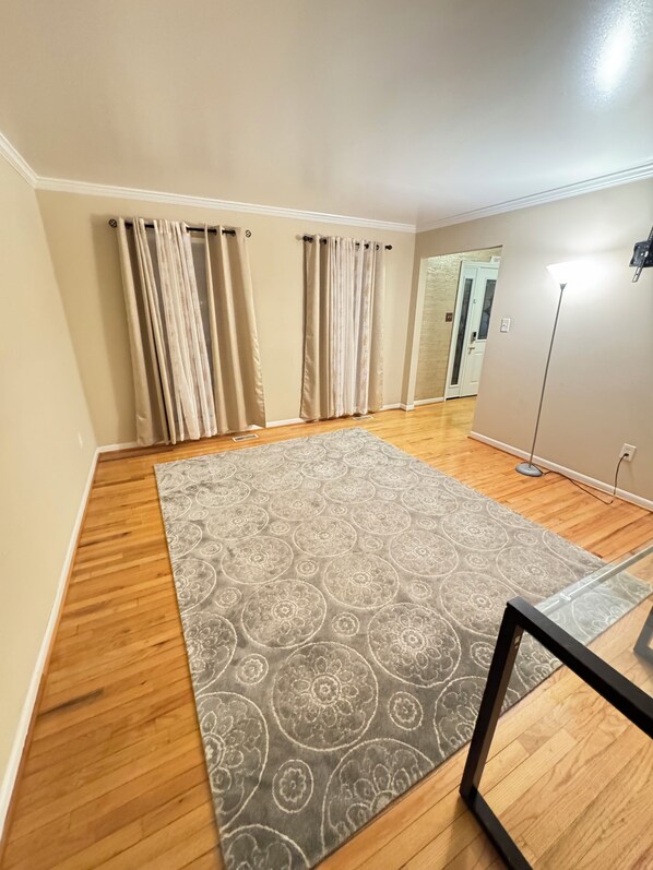 Interior - The House at Lake Arbor (Bowie)