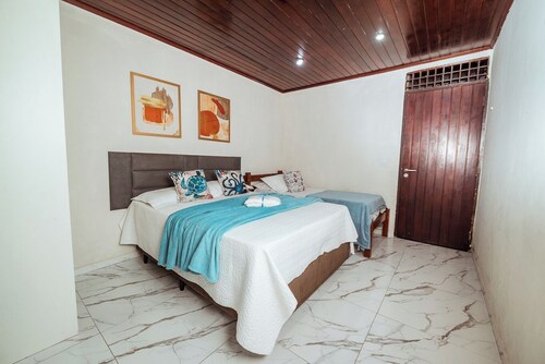 Casa c 5 su tes Piscina Churrasqueira e Sinuca