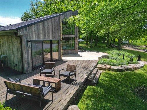 Lakeside Chalet | Private Lake | Hot Tub | Views