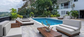 Ideal house to relax with the family or to celebrate special events.