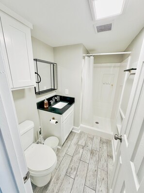 Towels, soap, shampoo, toilet paper - Casa Dora - Pool, Games, & Beachfront Fun! (Bolivar Peninsula)