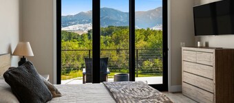 Bridger Vale Retreat