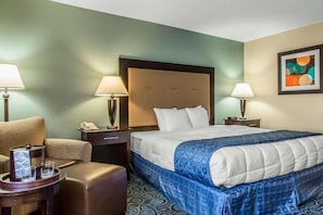 Family Single Room, Kitchenette, City View