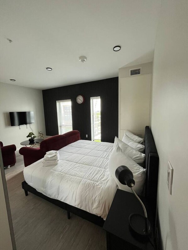 1 bedroom, iron/ironing board, WiFi