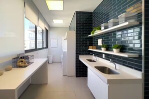Microwave, stovetop