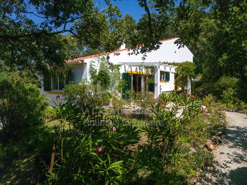 Casa Lantana by Acasadascasas