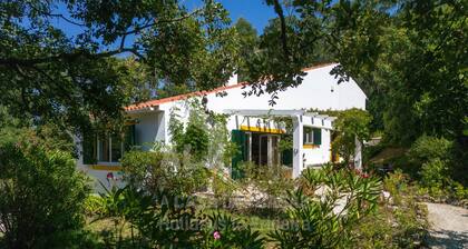 Casa Lantana by Acasadascasas