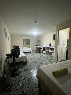 1 bedroom, WiFi, bed sheets