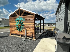 Outdoor dining - Comfortably Cozy - 223 (Fredericksburg)