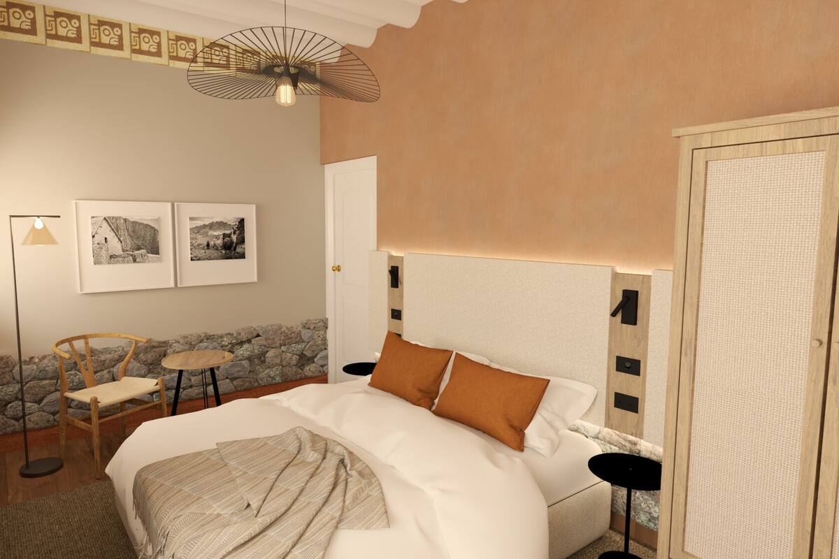 In-room safe, desk, free WiFi