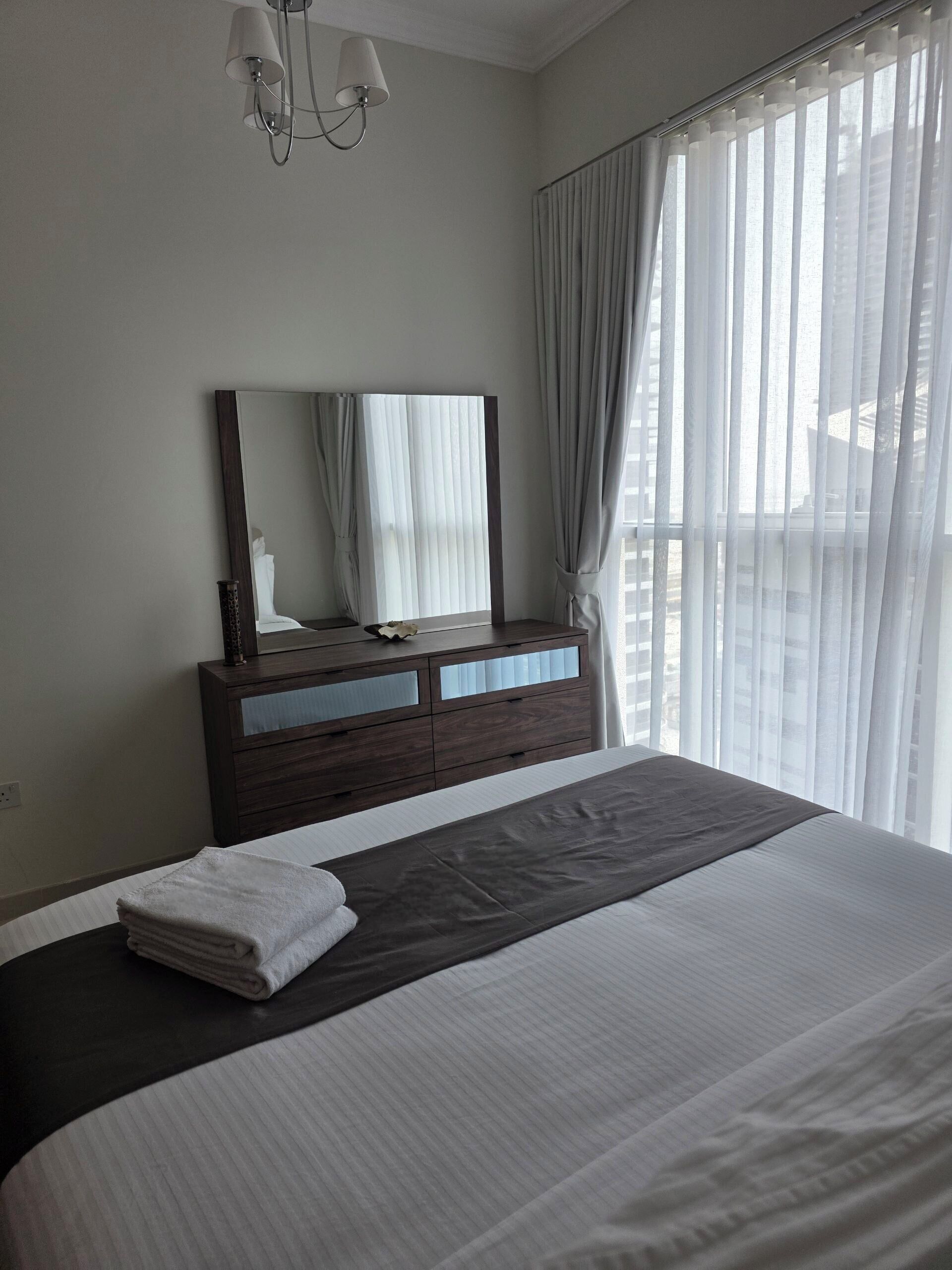 2 slaapkamers, een strijkplank/strijkijzer, wifi, beddengoed