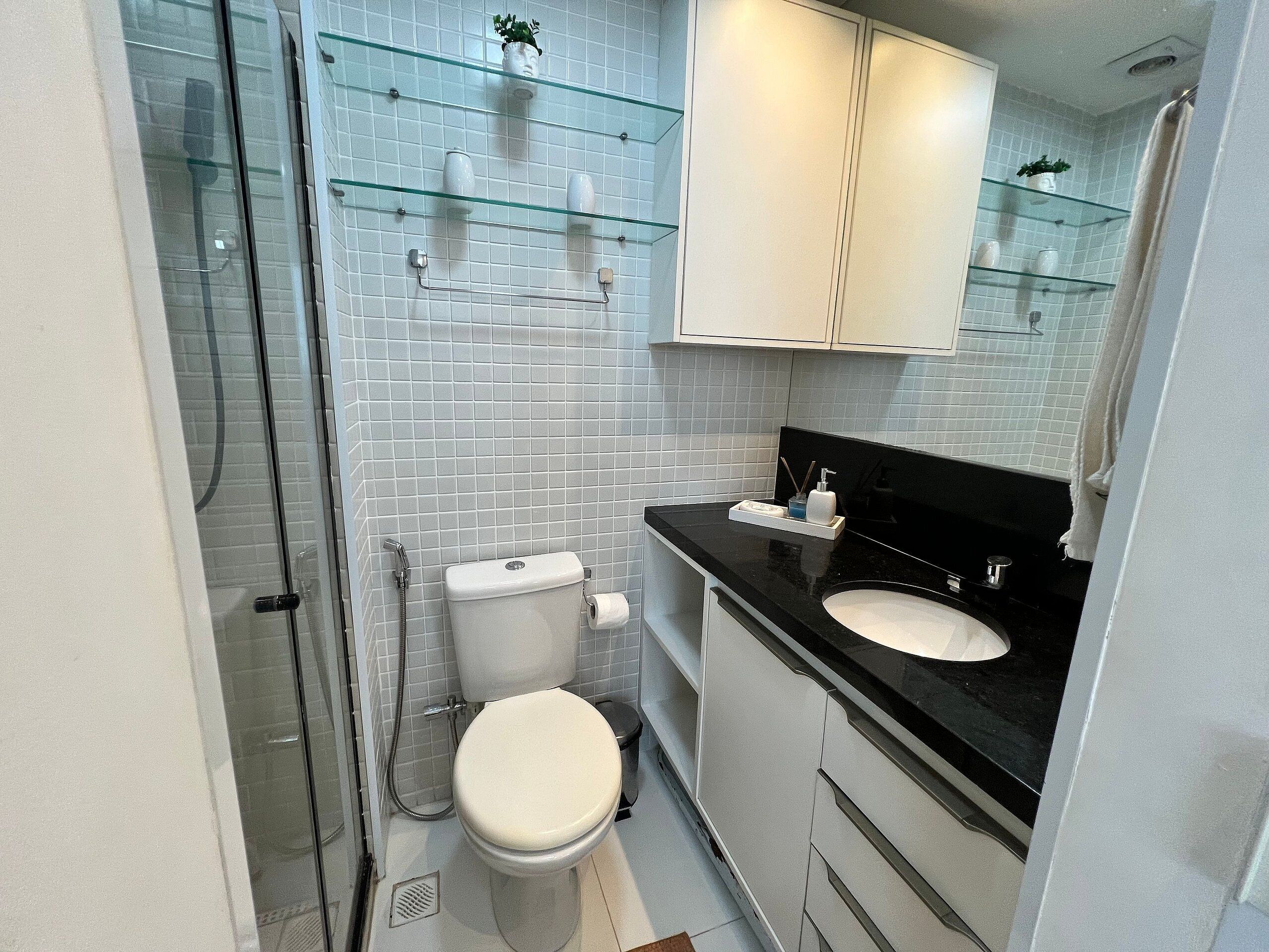 Apartment | Bathroom