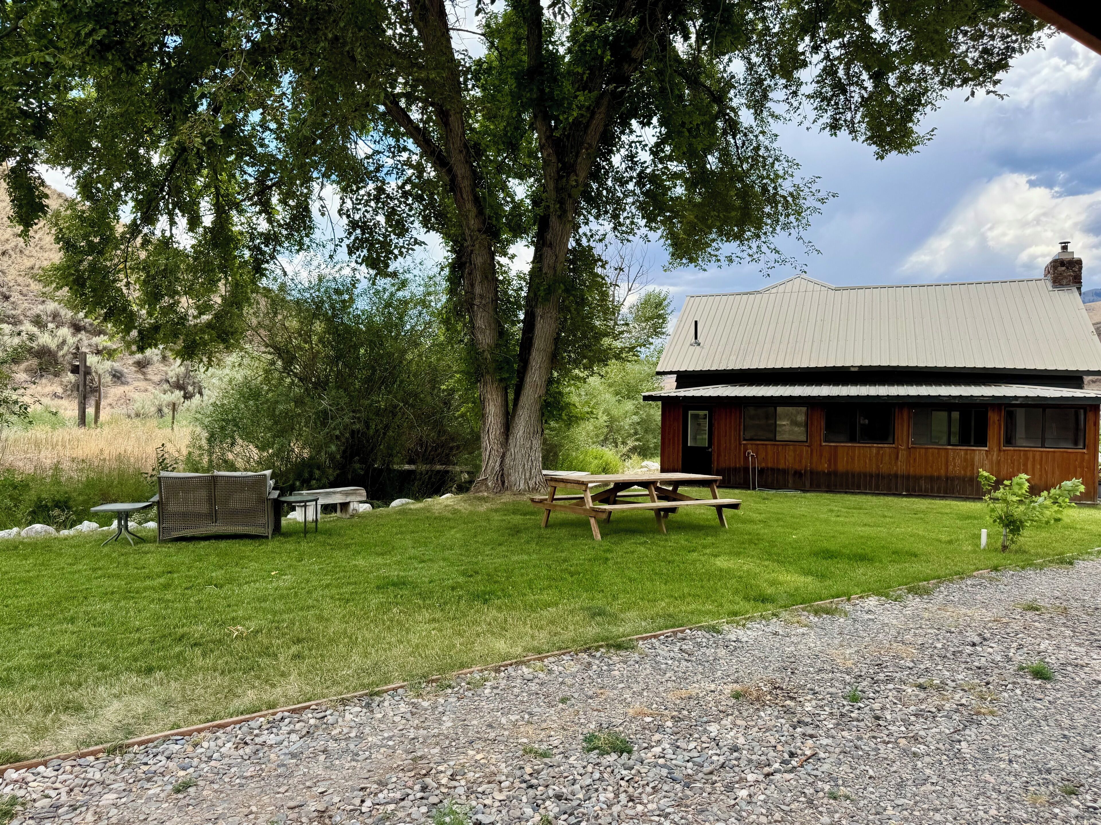 屋外ダイニングエリア