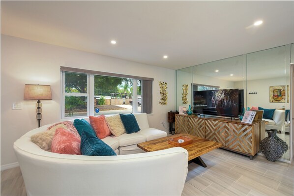 Smart TV, video games, DVD player, video library