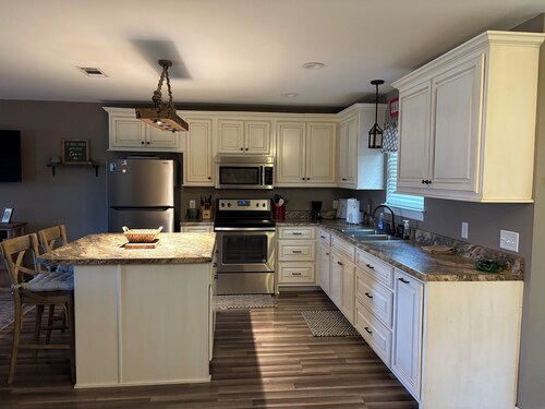 The Cottage at The Stables - Charming 1 bedroom - Sleeps 5