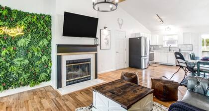 New lisiting Sale! 3King Bed