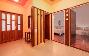 2 bedrooms, free WiFi