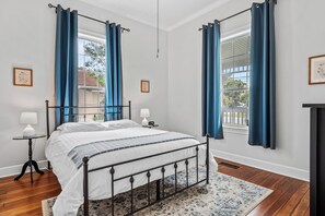 3 Schlafzimmer, Bügeleisen/Bügelbrett, WLAN, Bettwäsche