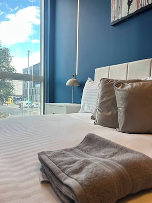 Apartment, 1 Bedroom, City View - Modern Central Manchester Condo Next To AO Arena - Parking - Local Attractions (Manchester)