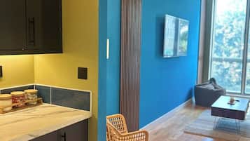 Apartment, 1 Bedroom, City View | Interior