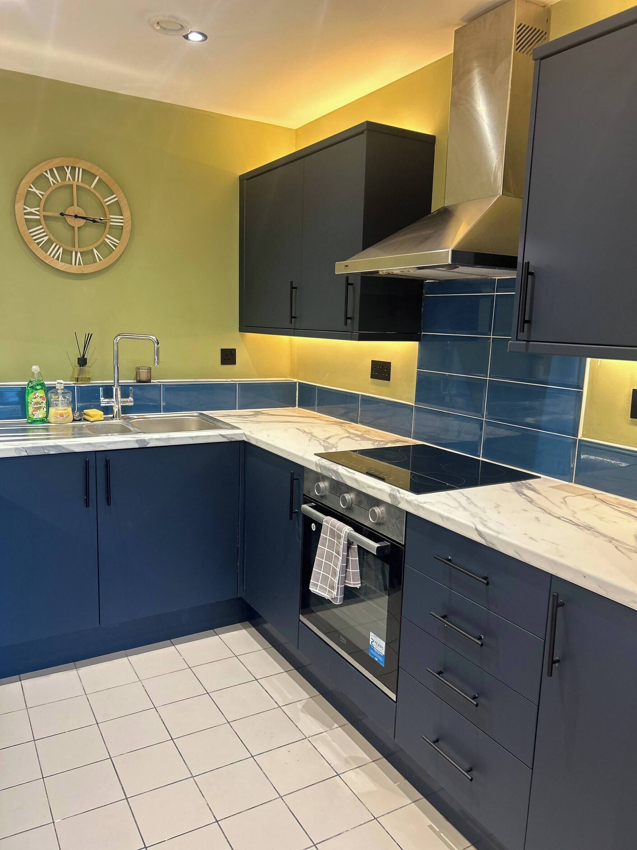 Apartment, 1 Bedroom, City View | Interior