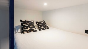 Apartment | 1 bedroom, laptop workspace, iron/ironing board, bed sheets - Magnificent Apartment - 1br/6p - Sentier (Paris)