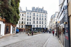 Apartment | Point of interest - Magnificent Apartment - 1br/6p - Sentier (Paris)