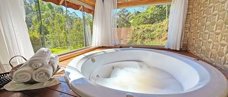 Chalet, Garden View | Desk, free WiFi