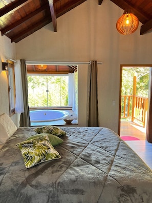 Comfort Chalet, Garden View | Desk, free WiFi