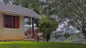 Chalet superior, vistas a la montaña | Escritorio y wifi gratis