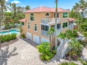 Exterior - Unparalleled Gulf-to-Bay Living - Luxury Beachfront Retreat-Captiva Island (Captiva)