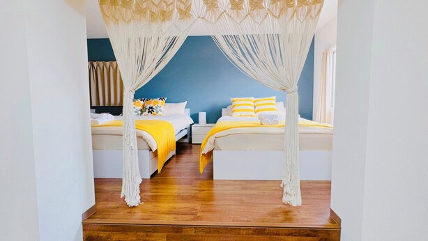 Free WiFi, bed sheets - 四葉草Clover House – Spacious Osaka Stay for Families & Groups (Osaka)