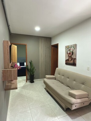 Apartamento familiar, vistas a la ciudad | Tabla de planchar con plancha y wifi gratis