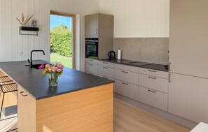 Kühlschrank, Ofen, Herdplatte, Geschirrspüler