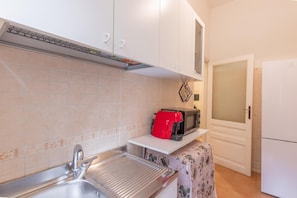 Microwave, oven, stovetop