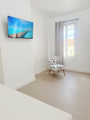 Kahden hengen comfort-huone, kaupunkinäköala | Ilmainen Wi-Fi